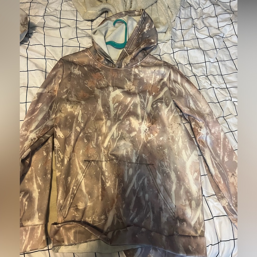 Camo hoodie